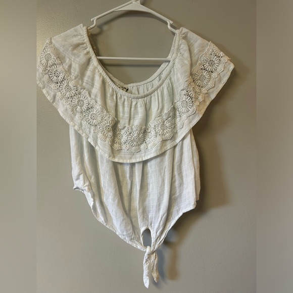 American Rag cropped peasant top with tie front - Picture 1 of 4